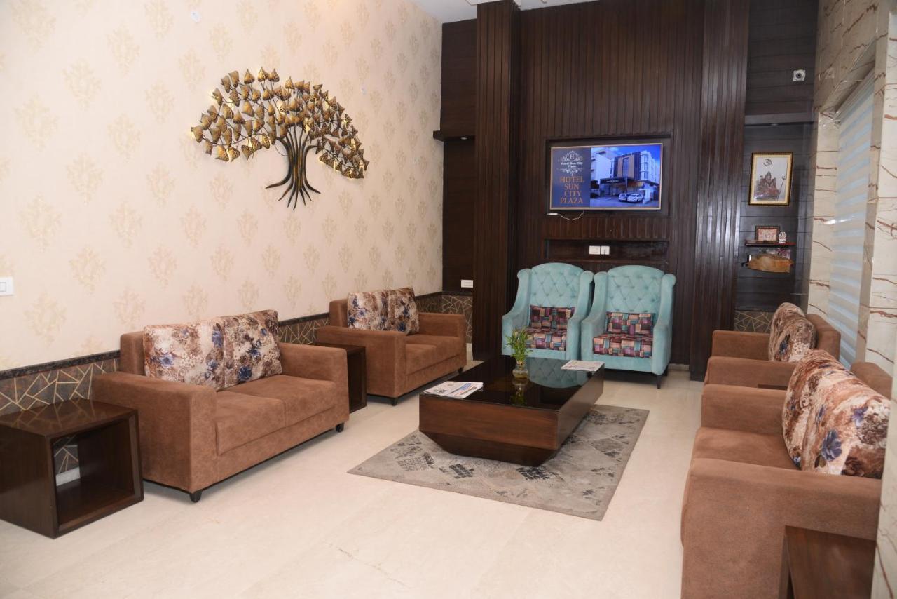 Hotel Suncity Plaza, Sitapura, 자이푸르 외부 사진