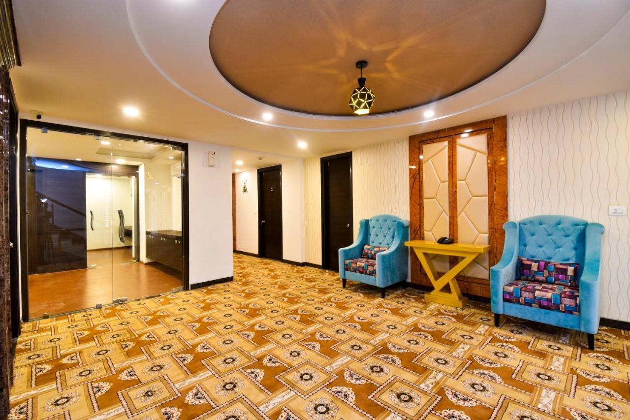 Hotel Suncity Plaza, Sitapura, 자이푸르 외부 사진