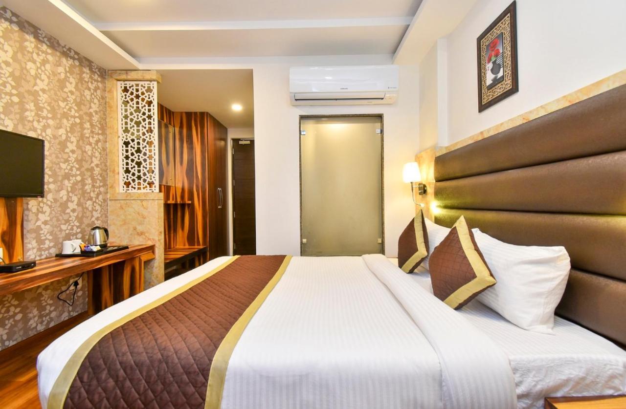 Hotel Suncity Plaza, Sitapura, 자이푸르 객실 사진
